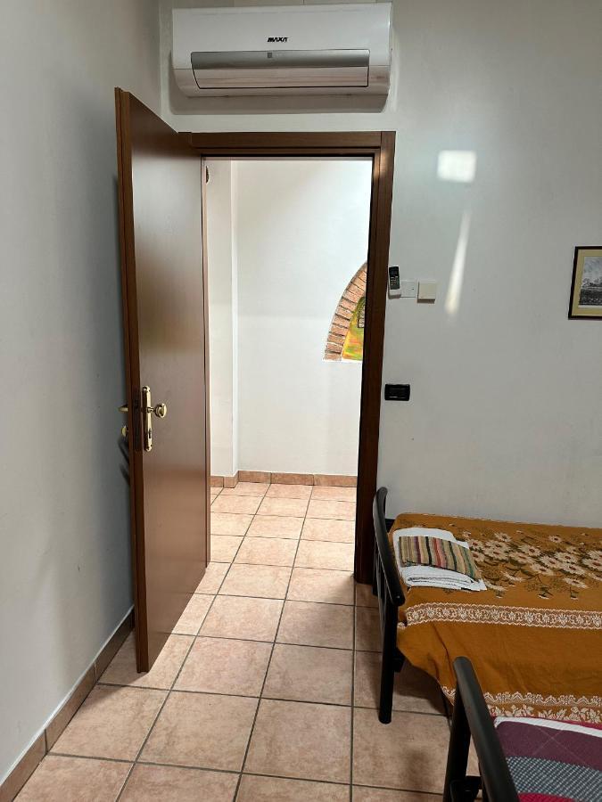 Agriturismo La Rasdora Порто-Мантовано Экстерьер фото