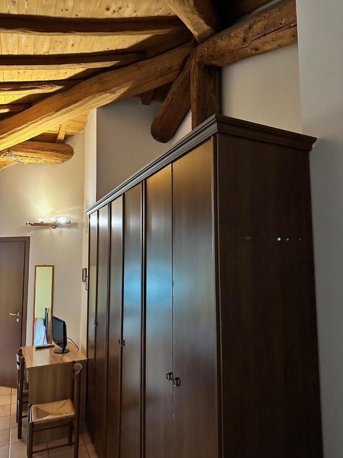 Agriturismo La Rasdora Порто-Мантовано Экстерьер фото